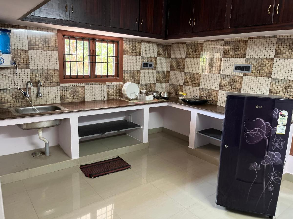 Tulip Villa 3Bhk 2Bhk And 1Bhk Located Near Chunnambar Boat House And Paradise Beach Pūrnānkuppam Exterior foto